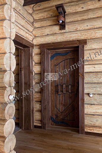Дверь межкомнатная из сосны – фото